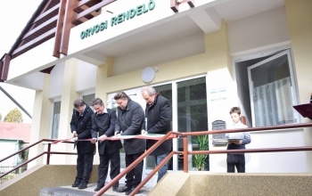 Orvosi rendelőt és polgármesteri hivatalt adtak át Szentbalázson