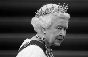 Így búcsúztatta Szita Károly II. Erzsébet királynőt