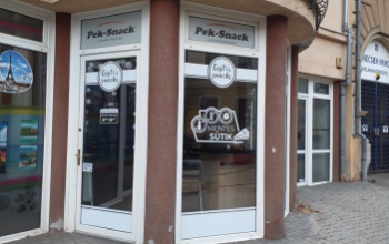 A hagyományos finomságok találkozása a minden mentes süteményekkel