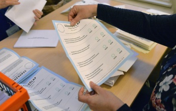 Érvénytelen a gyermekvédelmi népszavazás