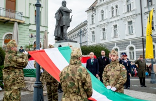 Megkezdődtek a március 15-ei ünnepségek – GALÉRIA