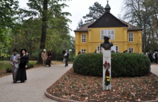 Méltóképp fogadhatják a vendégeket a Rippl-villában