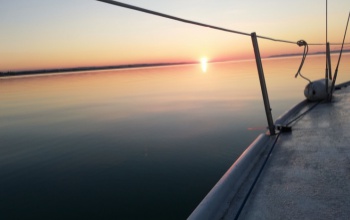 Bár vége a strandszezonnak, de a vízirendőrök télen is dolgoznak a Balatonon