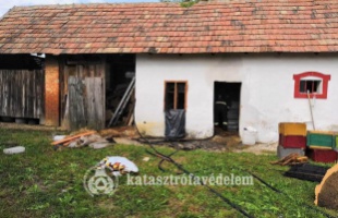 A tűzoltó szabadnapján is tűzoltó