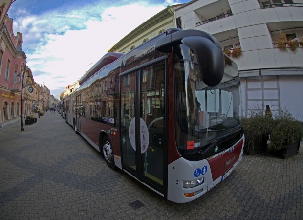 Bevették a belvárost az új buszok