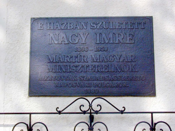 Egy mártír kormányfő emlékezetére
