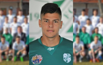 Hadaró Valentin hosszabbított