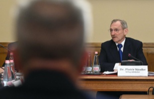 Márciusban újabb béremelés lesz az egészségügyben