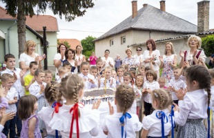Gyermekzsivajtól volt hangos a kaposfüredi óvoda - 60 éves lett az intézmény