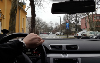 Ne megszokásból vezessen! Megnéztük a Bajcsy-Biczó kereszteződést!