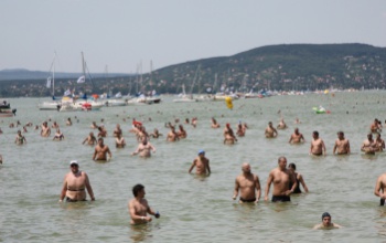 Július másodikán rendezik az idei Suzuki Balaton-átúszást