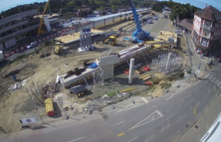 Betonozzák az Áchim András utca új nyomvonalát
