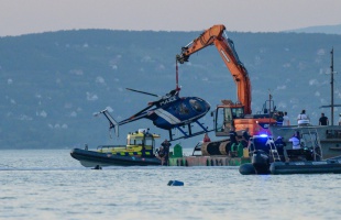 Anyaghiba okozhatta a balatoni helikopterbalesetet