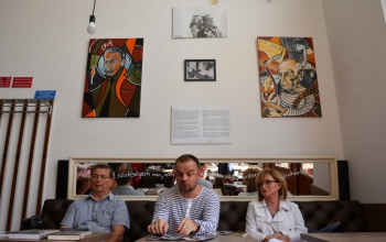 Királyi fotós képei a bisztróban