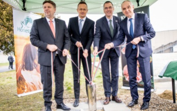 30,81 milliárd forintból valósul meg a KOMETA bővítése - letették az alapkövet