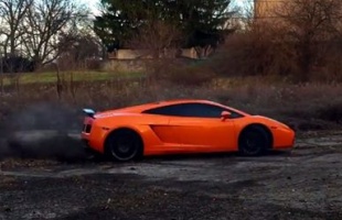 Így lesz raliautó egy Lamborghini Gallardóból