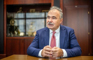 Brüsszelnek haladéktalanul cselekednie kell az európai gazdák védelmében