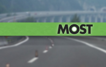 Összeütközött két autó az M7-esen Siófoknál