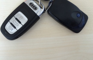 Meglett a szemétbe dobott Audi kulcs gazdája