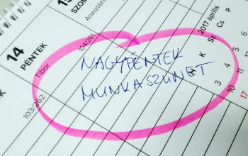 Mindenkinek jó, hogy munkaszüneti nap lesz nagypéntek