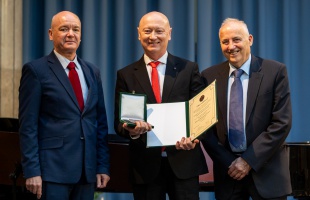 Szakmai díjat kapott a Kaposvári Liszt Ferenc Zeneiskola