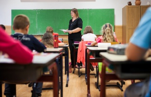 Klik: tízmilliárd forintos közoktatási fejlesztési program zárult le