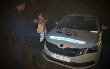 Néhány óra múlva bilincsben volt a 21 éves lullai rabló - videó