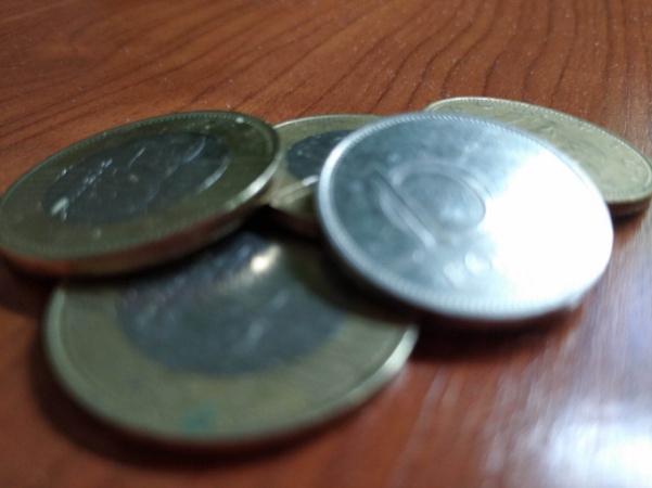 Gazdasági harapófogóban