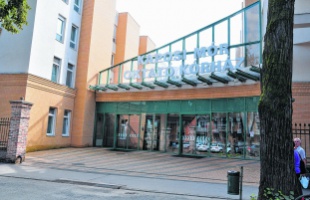 Csecsemőt helyeztek el a kaposvári kórház gyermekmentő inkubátorába