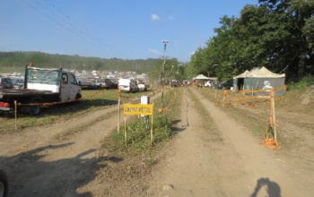 Pénzbüntetésre ítélték az Off-Roadon lökdösődő férfit