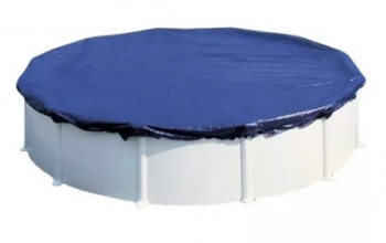 Tisztaság, fél egészség a medencén belül és kívül is