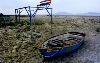 Kommunikációs válság fenyegeti a Balatont – szakértő szerint új történetekkel lehet megmenteni a tó imázsát