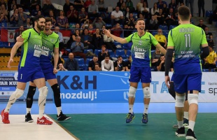 Pénteki dupla röplabdarangadó az Arénában