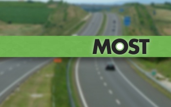 Égő kamion lassítja a forgalmat az M7-esen