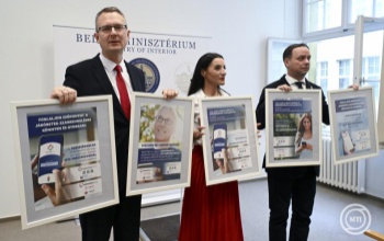 Plakátkampány indul az Egészségablak időpontfoglaló funkciójának népszerűsítésére
