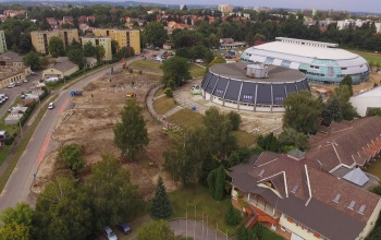460 parkolóhely és 138 új fa lesz a Kaposvár Aréna környékén