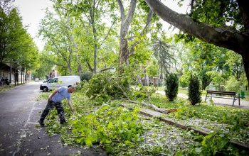 Működött a jégkárelhárító rendszer – akár kétszer akkora jégdarabok is hullhattak volna a kaposvári viharban