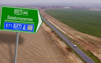 Új KRESZ-táblát vezetnek be - a 67-es lesz az első gyorsút az országban