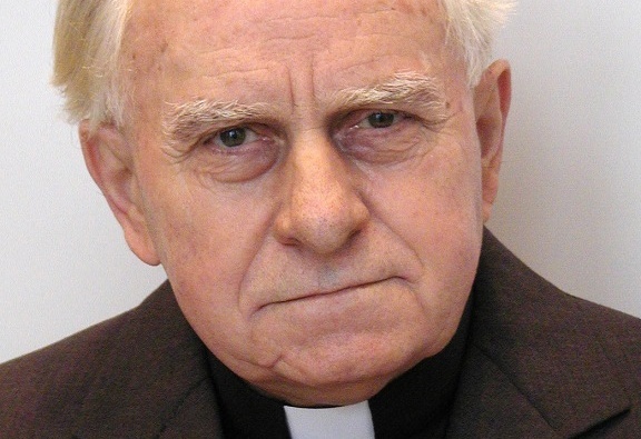 Legendás papunk volt