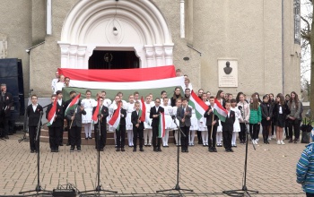 A forradalom és szabadságharc hőseire emlékeztek - videó