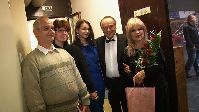 Klárikám, őt tartottad a karjaidban?