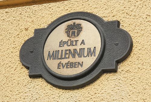 25 éves az első millenniumi emléktáblánk
