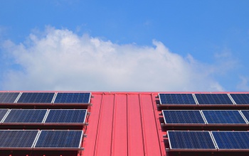 Innováció és technológia: hogyan működik a napelemes rendszer?