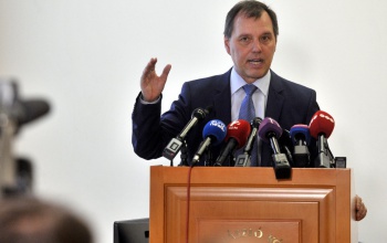 Szlávik: talán nyárra sok mindent vissza lehet hozni a normális életből