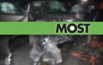 Három gépkocsi karambolozott Mezőcsokonyán