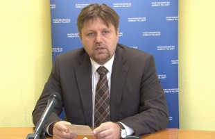 Gelencsér Attila: a kormány az idősek mellett áll