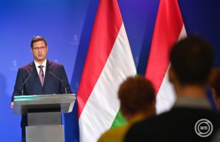 Munkáshitelt vezet be a kormány jövőre