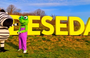 Breky a Deseda partján énekel a vízvédelemről