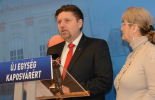 Gelencsér Attila: ajándék a Nők 40 program