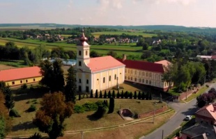 Ahogy Somogyvárt csak a madarak láthatják